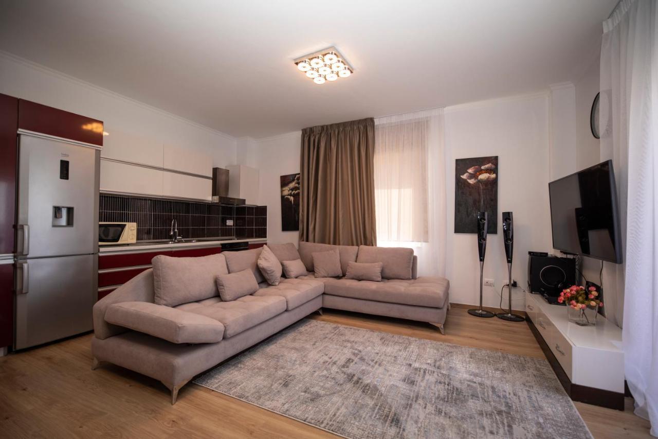 Apartment Golem  Luaran gambar